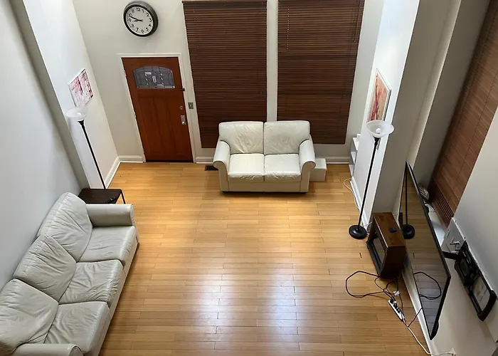 Full Loft Apartment Near Omni Hotel